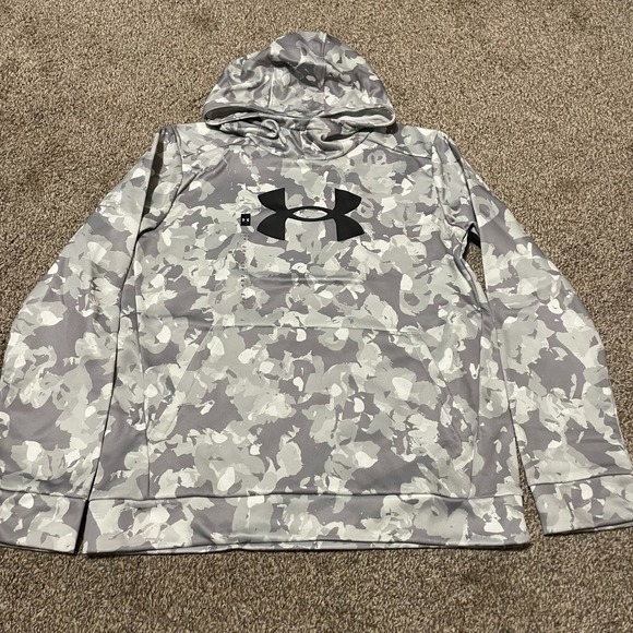 NWT Under Armour Youth Gray Camo Fleece Hoodie Sweatshirt Boys Size YL - Picture 1 of 6